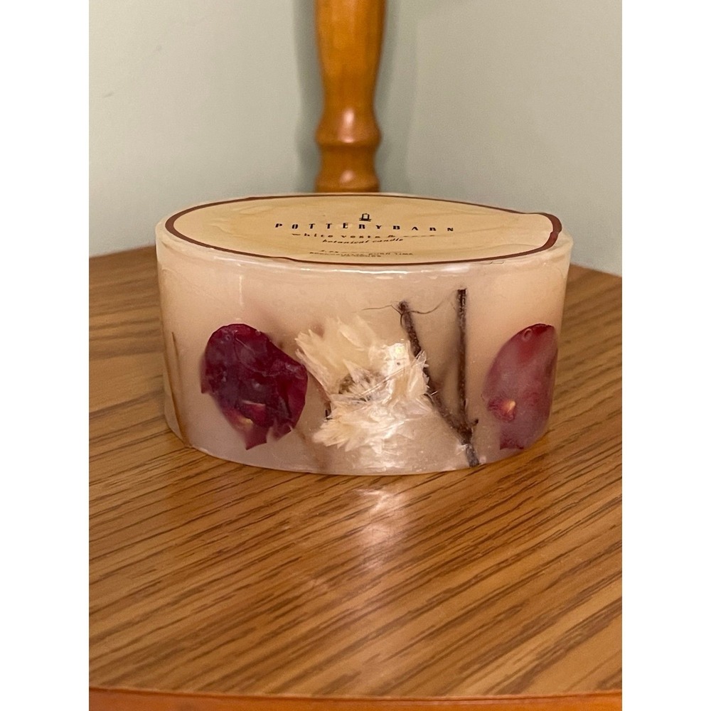 Pottery Barn White Vesta & Rose Botanical Pillar Candle Dried Flowers 20 Hours